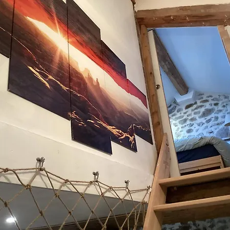 Maison Charmante A Saint-romain, Animaux Acceptes. בית נופש